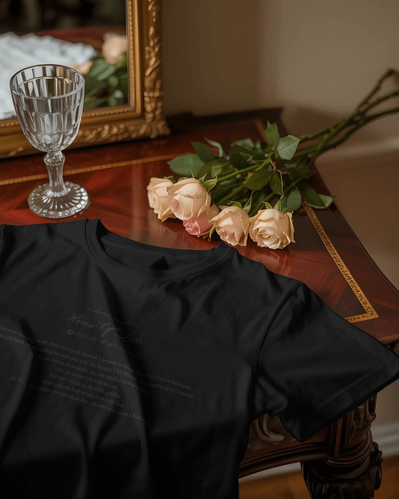 The Luxr chronicle - 26/11 Baggy Tshirt